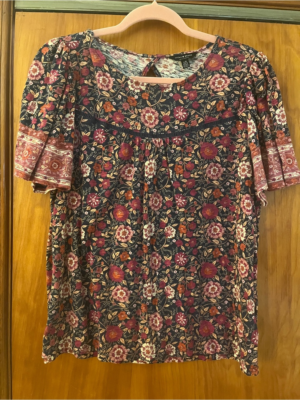 Aeropostale Floral Short Sleeve Top in Navy, Burgundy and Rust